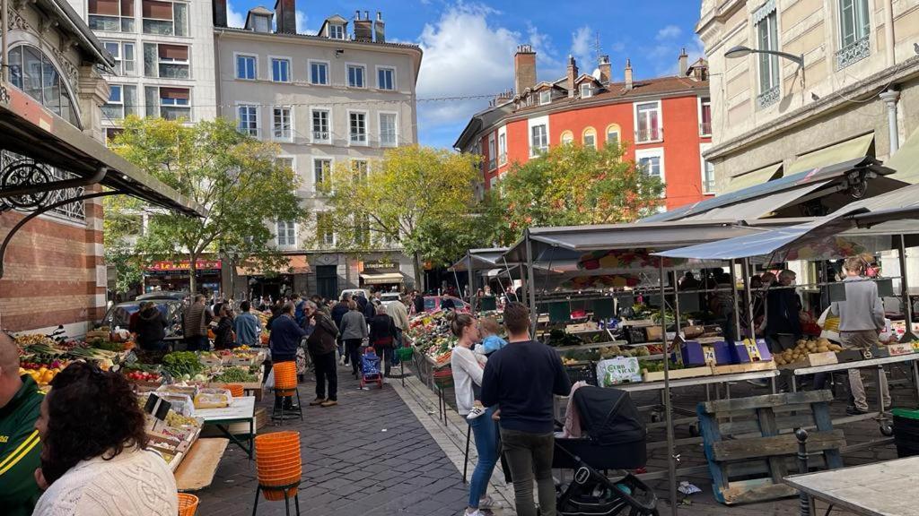 Cosy And Calm In Grenoble City Heart With Free And Large Parking Q-Park Chavant エクステリア 写真